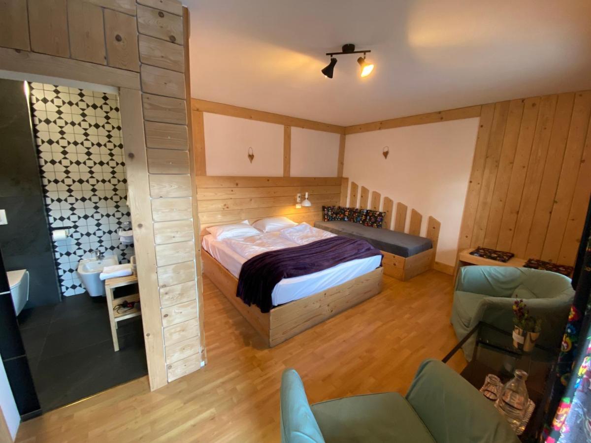 Hotel Almhof San Candido Esterno foto