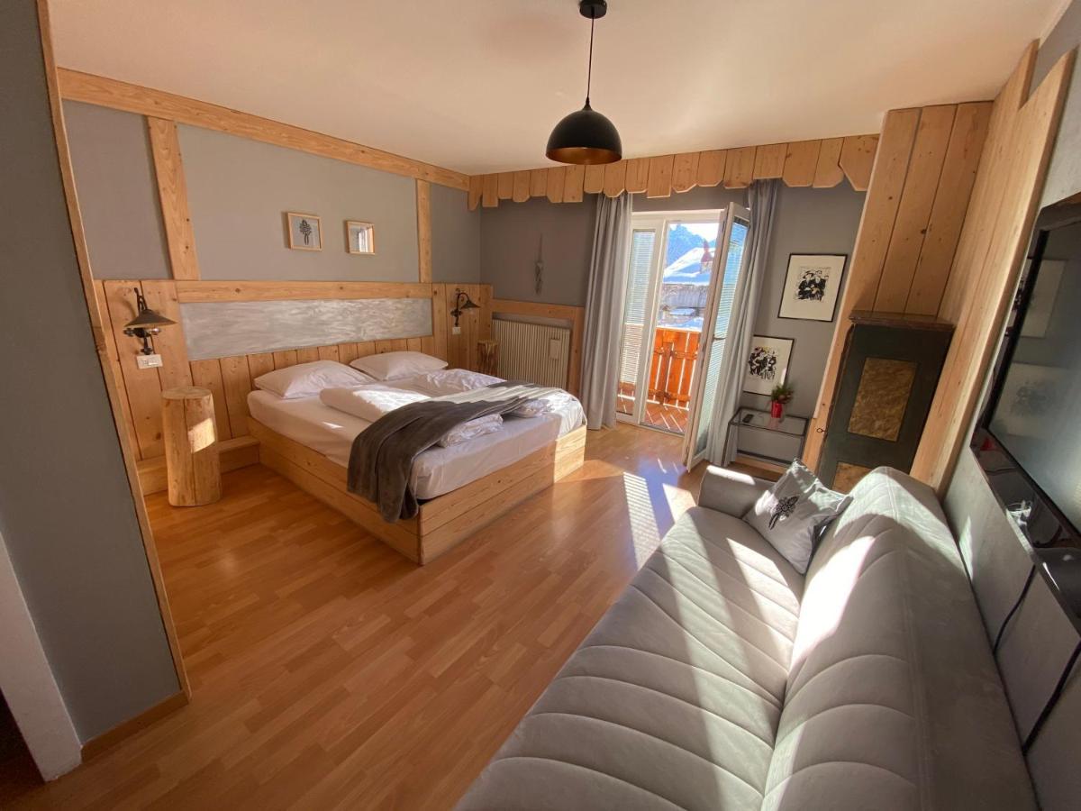 Hotel Almhof San Candido Esterno foto