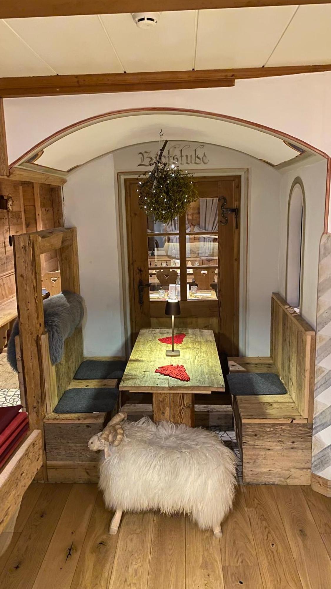 Hotel Almhof San Candido Esterno foto