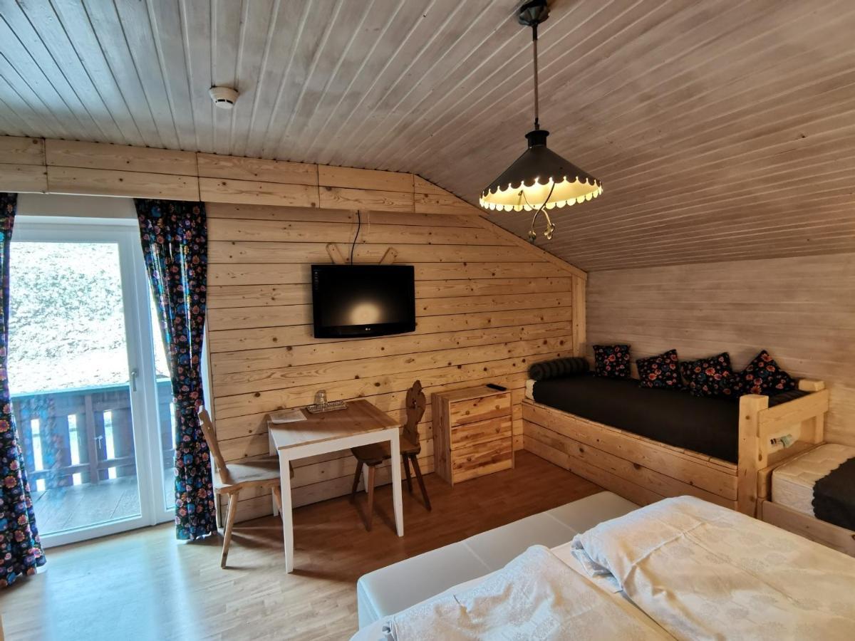 Hotel Almhof San Candido Esterno foto